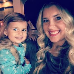 Meet your Posher, Holly